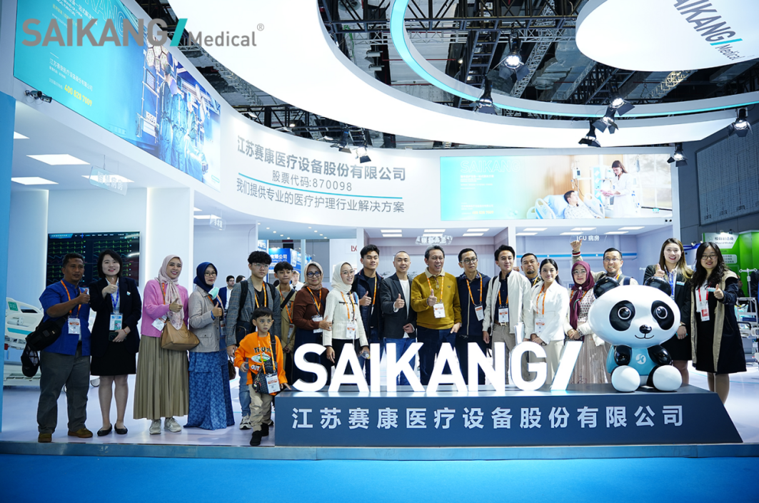 上海CMEF展会圆满收官，人生就是博实力破圈，人气“热辣滚烫”！
